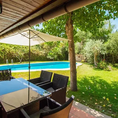 Chalet Con Piscina, Wifi Y Smart Tv Holiday home *